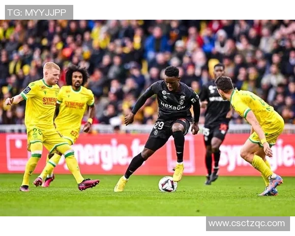 西甲精彩对决里昂豪取三球大胜莱比锡引爆全场热情